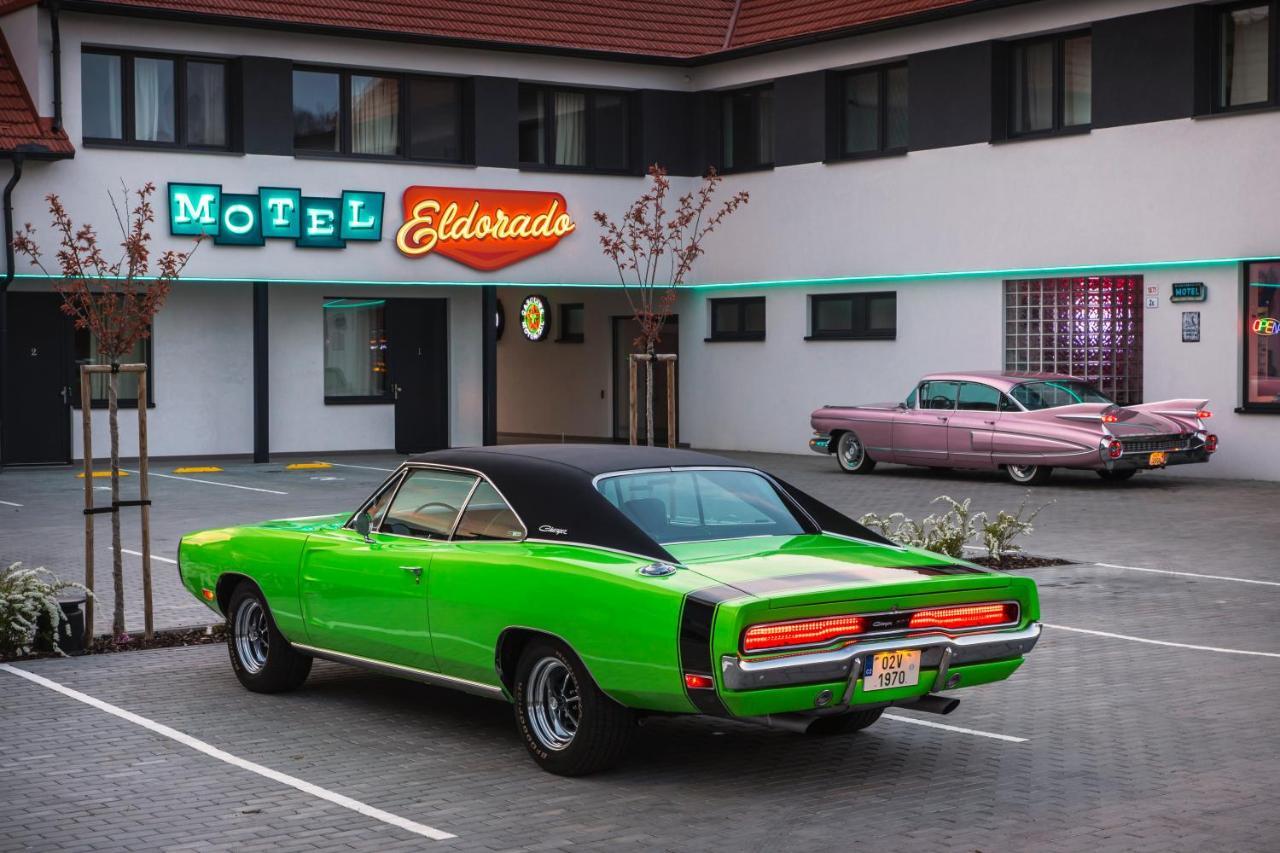 Motel Eldorado 米库洛夫 外观 照片