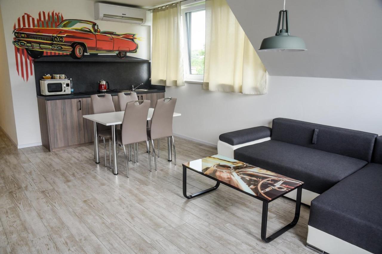 Motel Eldorado 米库洛夫 外观 照片
