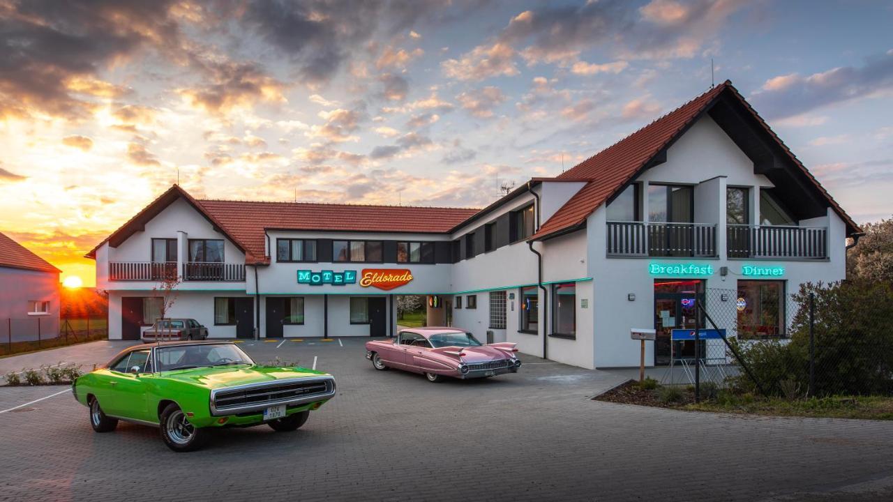 Motel Eldorado 米库洛夫 外观 照片